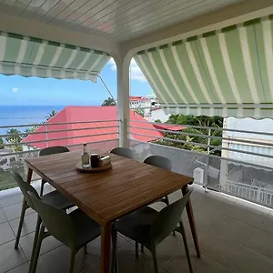https://suite-spacieuse-77m2-vue-mer-les-saintes.comcaribbean.com