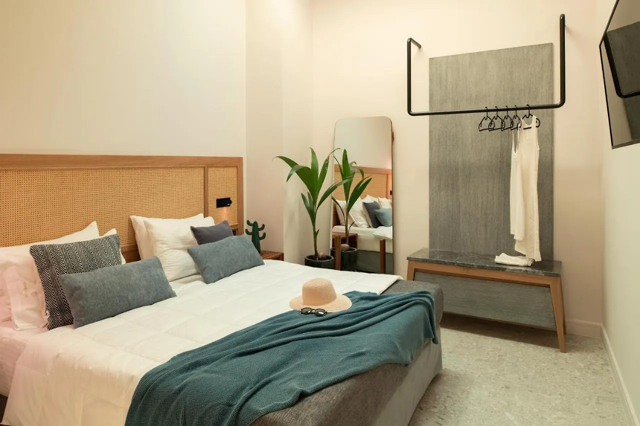 アパート Fonte D'Oro Luxury Rooms (Adults Only) レティムノ ギリシャ