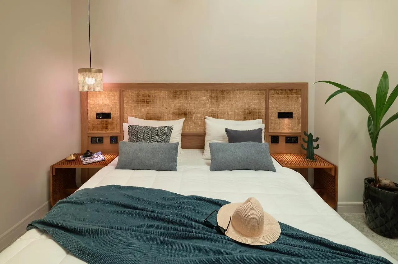 アパート Fonte D'Oro Luxury Rooms (Adults Only) レティムノ ギリシャ